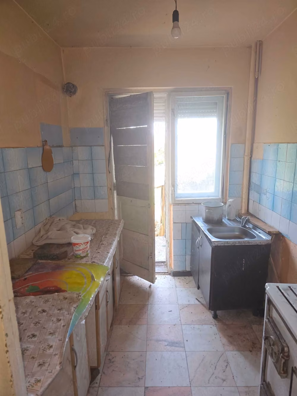 Vand apartament cu 3 camere in Suciu de Sus