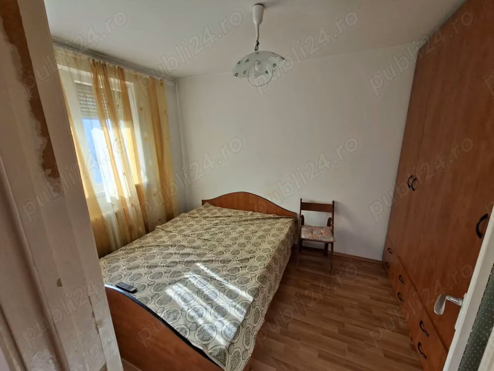 Inchiriez apartament cu o camera