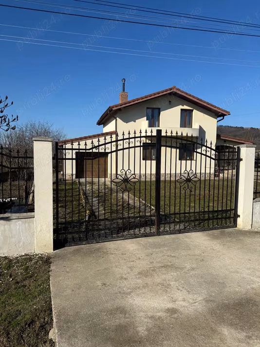 Casă Hadareni