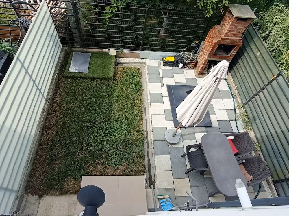 Casa de vânzare tip înșiruite