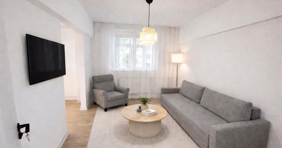 Apartament de vânzare cu 2 camere, mobilat în zona Drumul Taberei, Sector 6