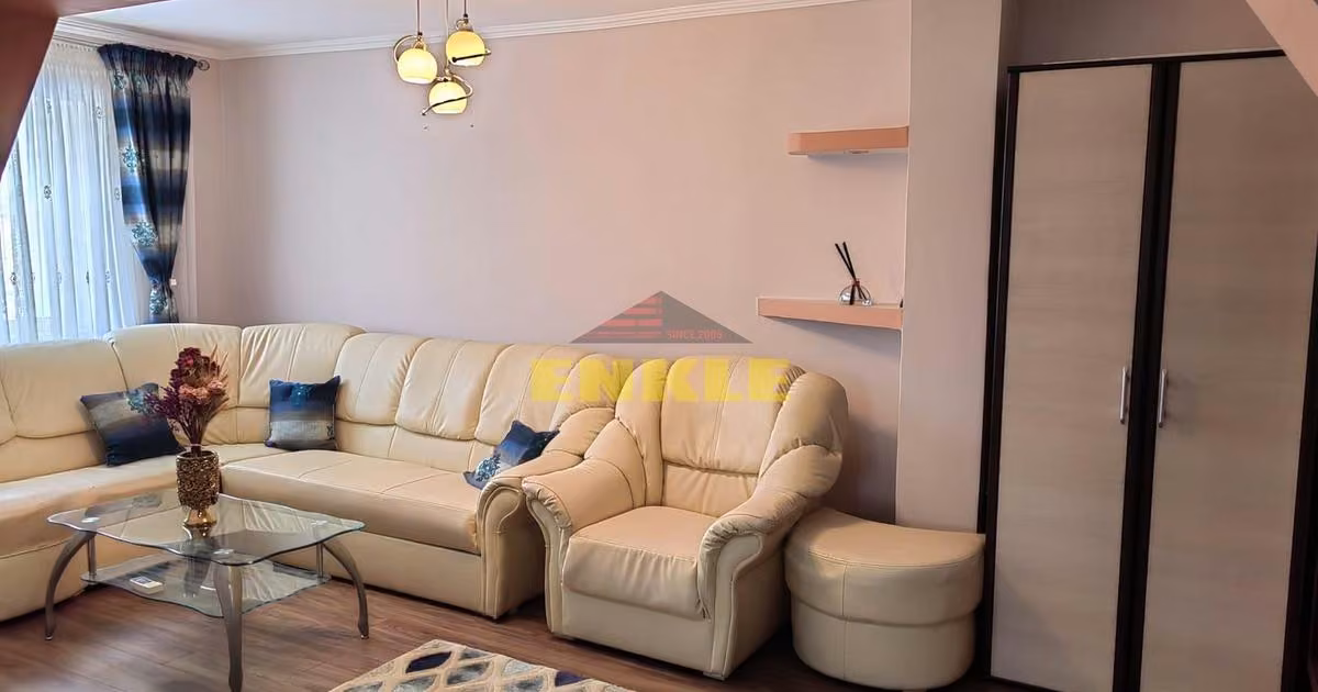 Apartament de vânzare cu 3 camere în zona Central, Botoșani