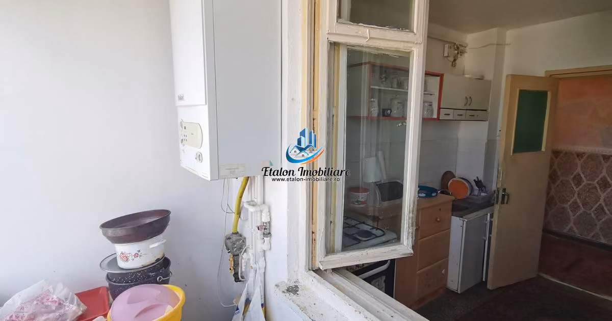 Apartament de vânzare cu 3 camere în zona Dărmănești, Piatra-Neamț