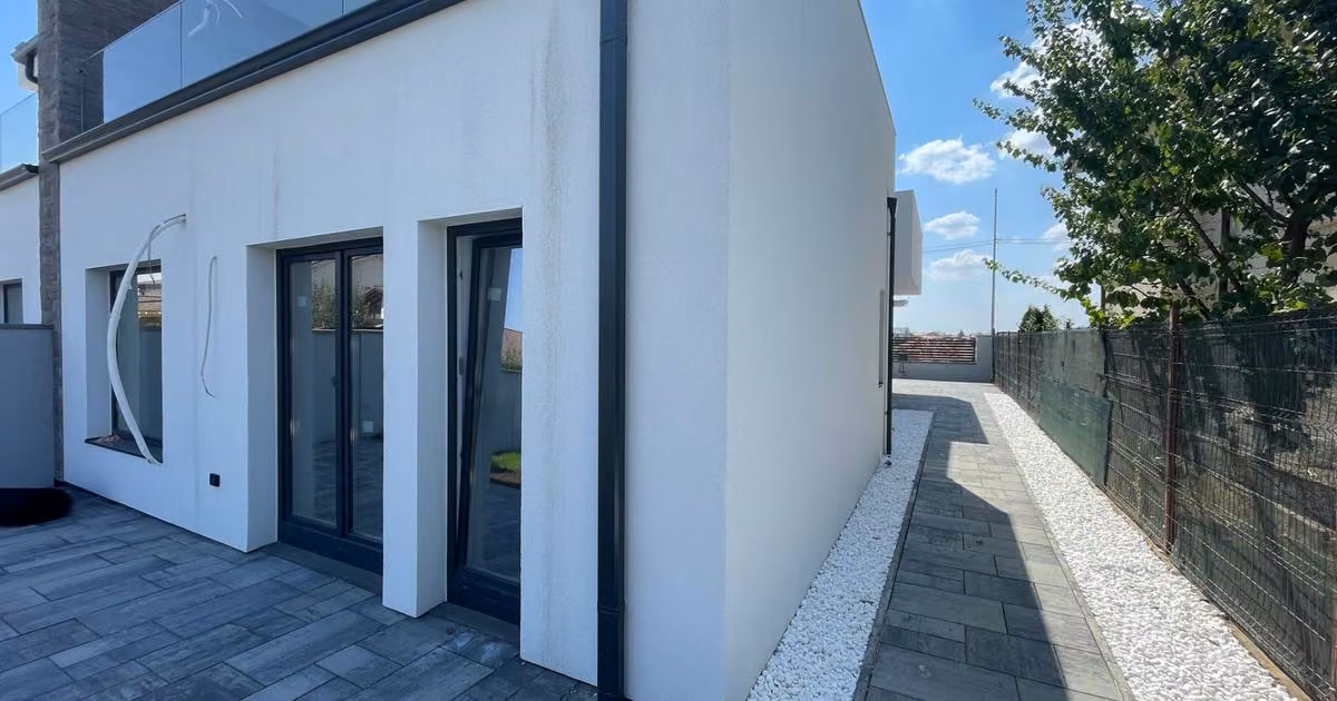 Duplex de vânzare cu 4 camere, mobilat în Dumbrăvița