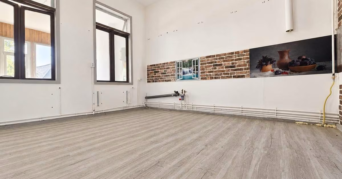Apartament de vânzare cu 2 camere în zona Republicii, Brăila