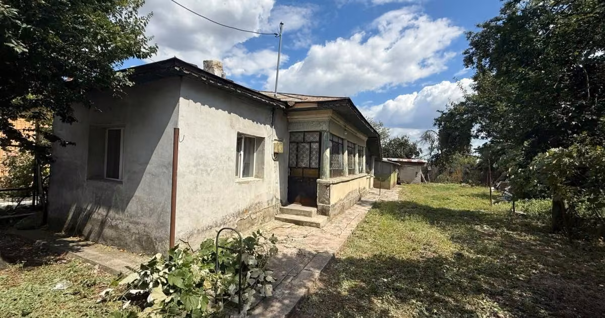 Casă individuală de vânzare cu 4 camere în Dărăști-Vlașca
