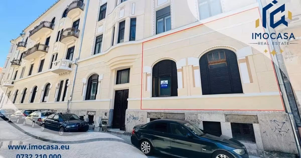 Apartament de vânzare cu 3 camere în zona Ultracentral, Arad