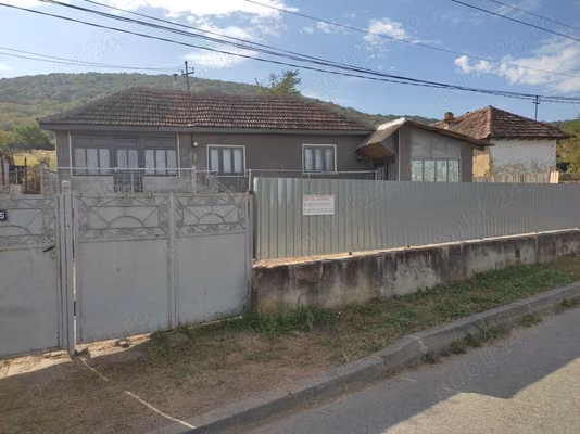 Casă Babadag