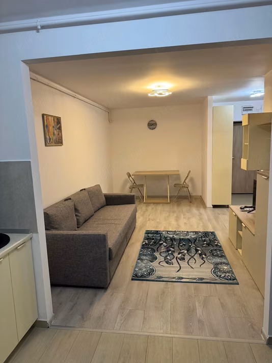 Apartament Titan