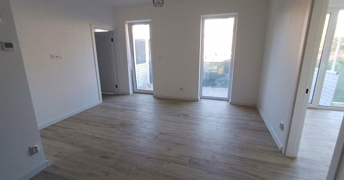 Apartament de vânzare cu 2 camere în zona Dragoș Vodă, Oradea