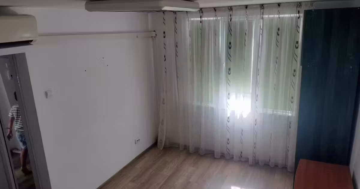 Apartament de vânzare cu 2 camere în zona Micro 19, Galați