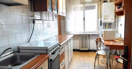 Apartament Săsar