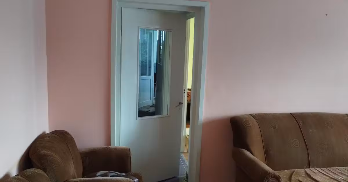 Apartament de vânzare cu 2 camere în zona Tomis Nord, Constanța