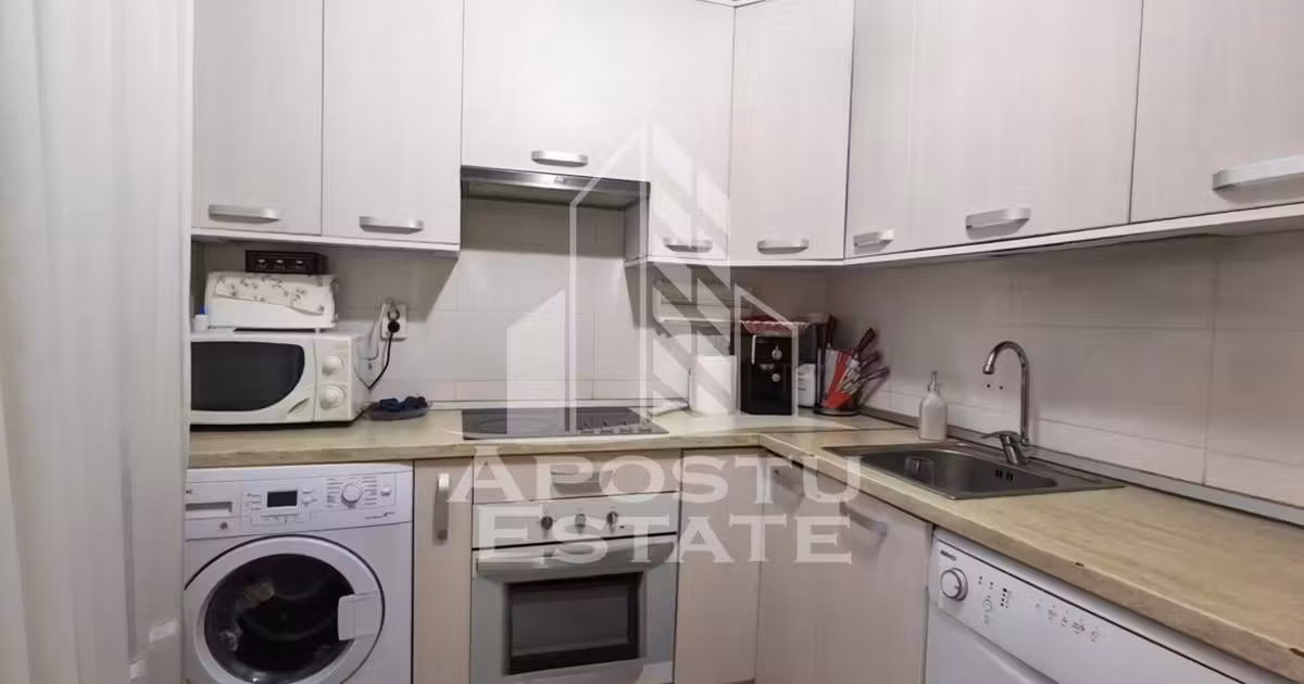 Apartament de vânzare cu 3 camere, mobilat în zona Lipovei, Timișoara