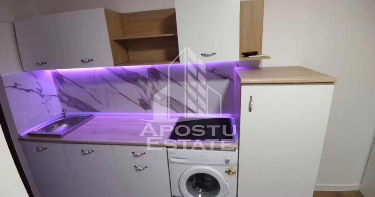 Garsonieră de vânzare, mobilată în zona UMT, Timișoara