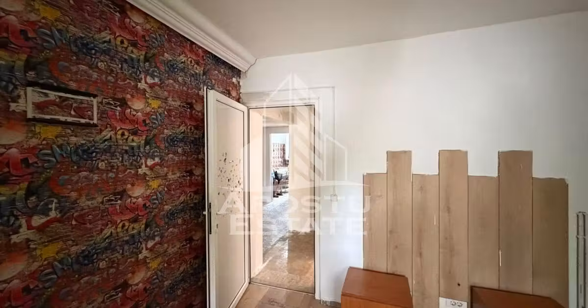 Apartament de vânzare cu 3 camere în zona Lipovei, Timișoara