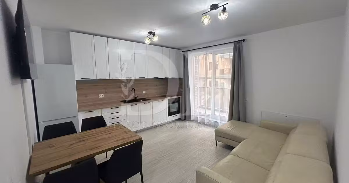 Apartament de vânzare cu 3 camere, mobilat în Chinteni