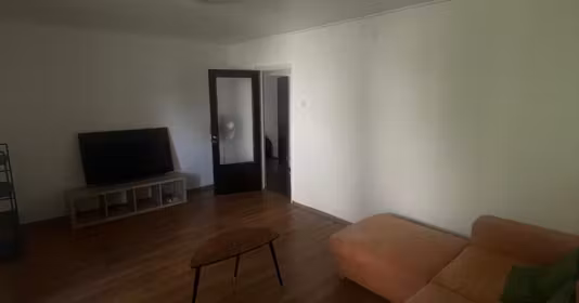 Apartament Titan