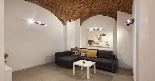 Spațiu comercial Cetate