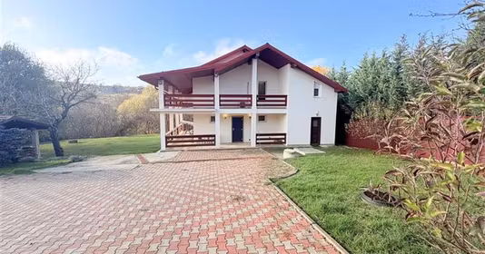Casă Nicolina