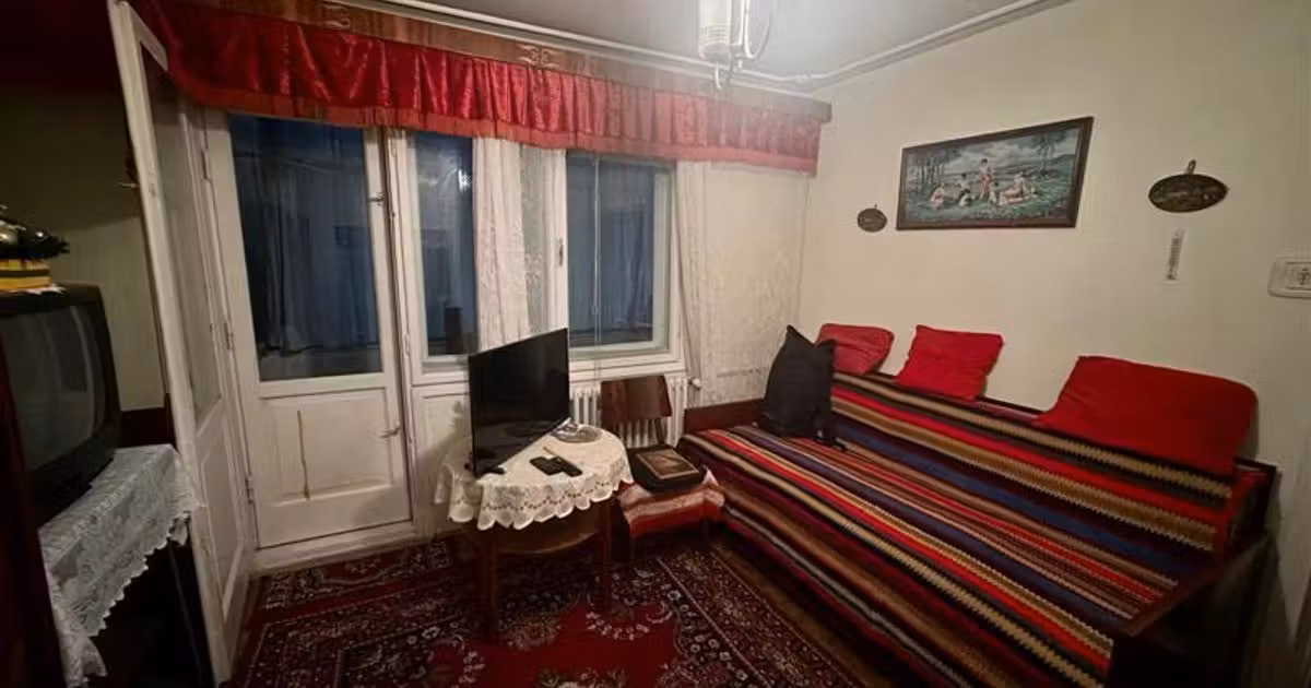 Apartament de vânzare cu 2 camere în zona Podu Roș, Iași