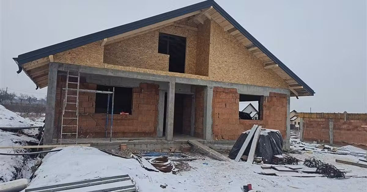 Casă individuală de vânzare cu 3 camere în Iași