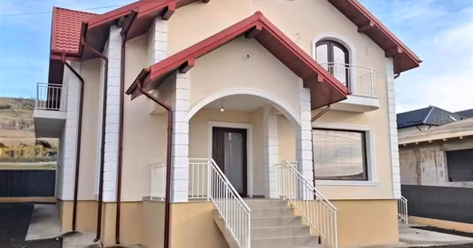 Casă Lețcani