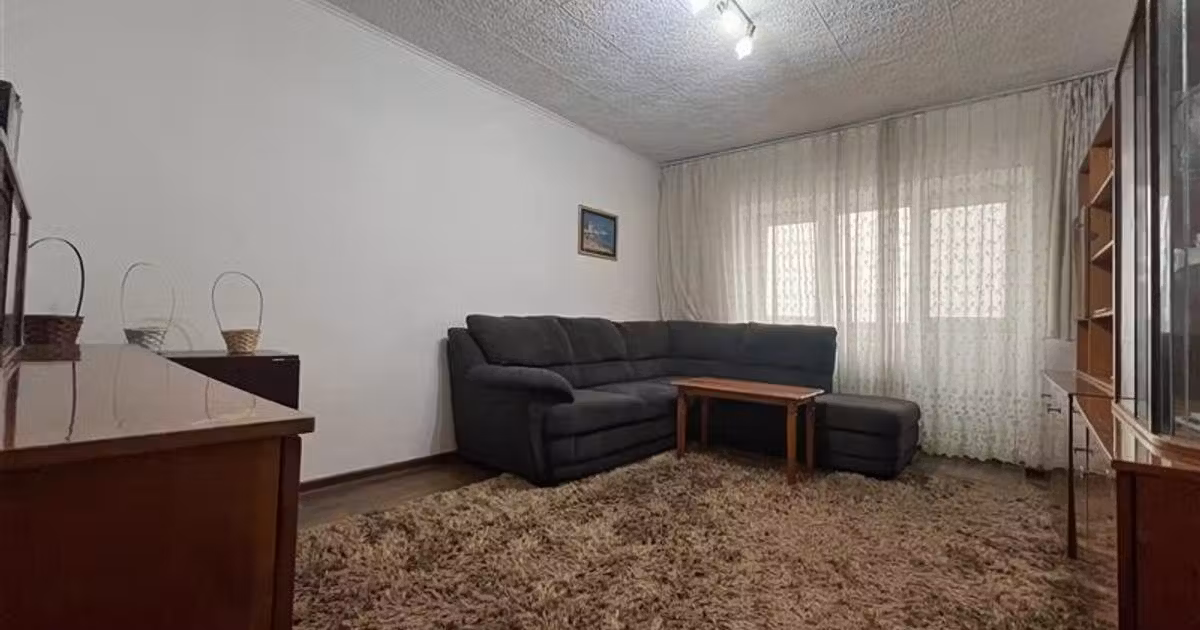 Apartament de vânzare cu 3 camere, mobilat în zona Nicolina, Iași