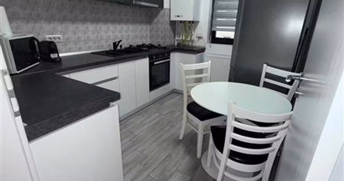 Apartament de vânzare cu 2 camere în zona Galata, Iași
