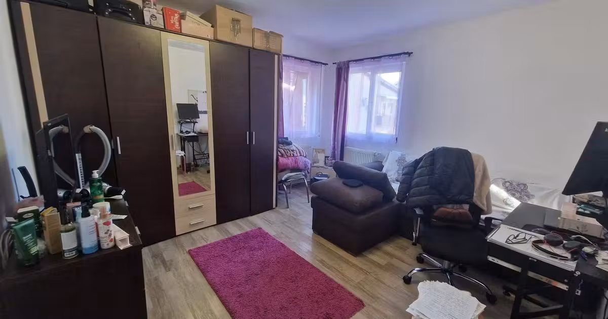 Apartament de vânzare cu 2 camere, mobilat în Florești