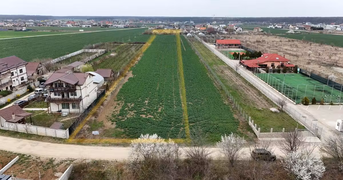Teren Construcții intravilan de vânzare de 6444 mp, în Balotești