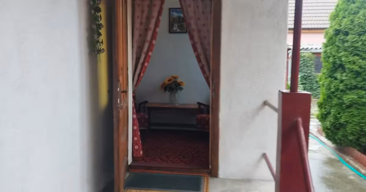Casă individuală de vânzare cu 3 camere în zona Semicentral, Târgu Mureș