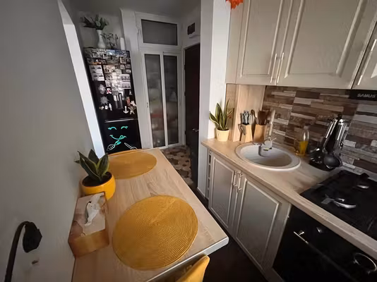 Apartament Oprișani