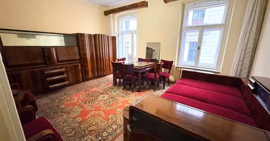 Apartament Cetate