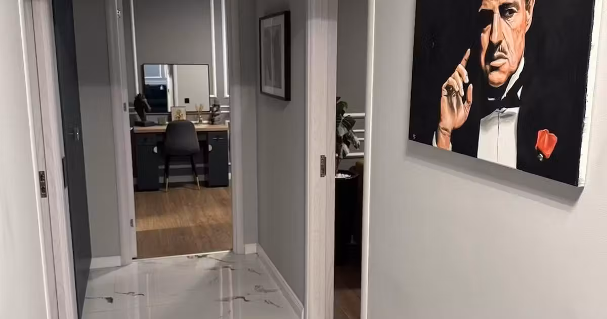 Apartament de vânzare cu 3 camere, mobilat în zona Drumul Taberei, Sector 6