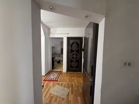 Apartament Targu Carbunesti