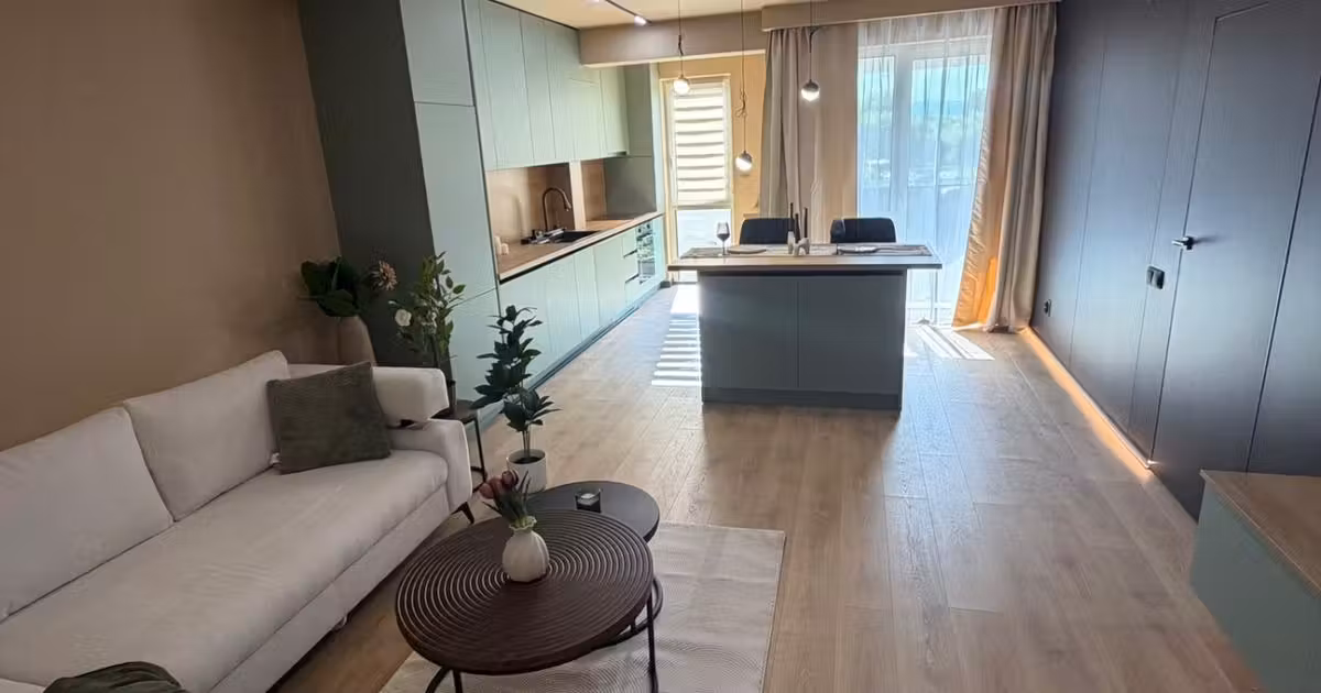 Apartament de vânzare cu 2 camere, mobilat în Florești