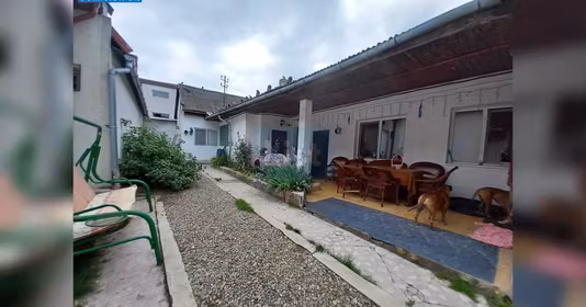 Casă Centru