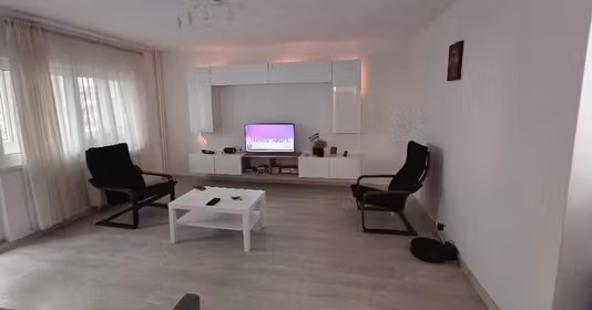 Apartament Titan