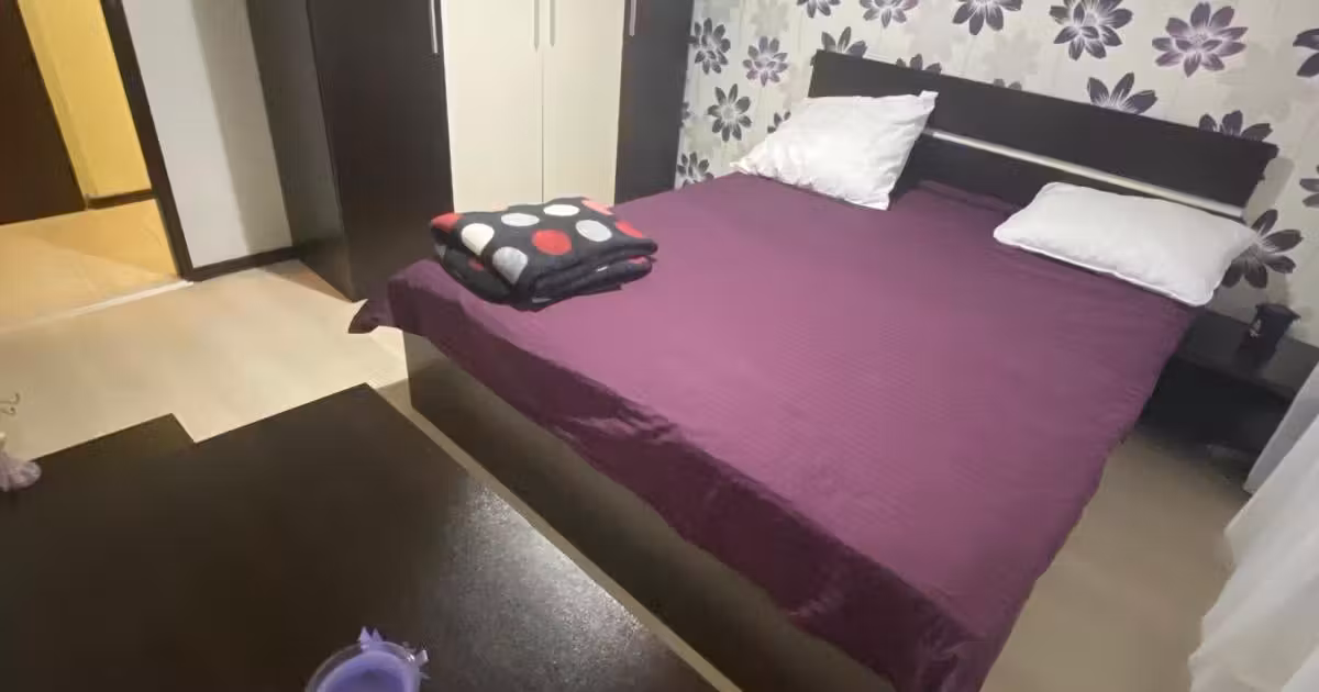 Apartament de vânzare cu 3 camere în zona Mărgeanului, Sector 5