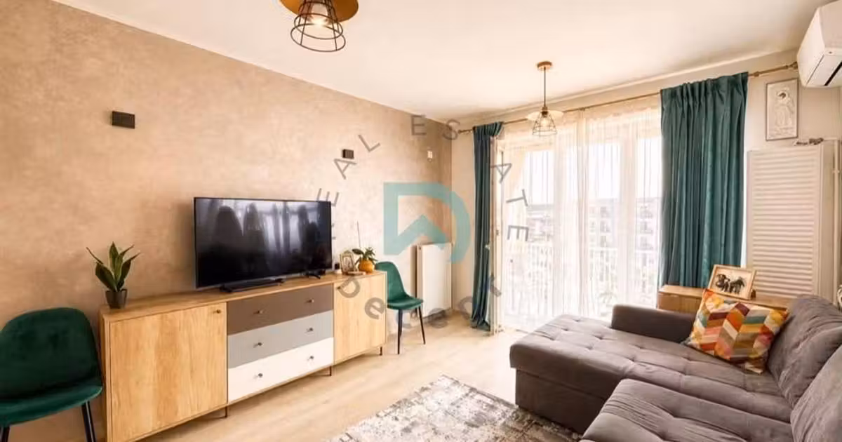 Apartament de vânzare cu 3 camere în zona Tractorul, Brașov