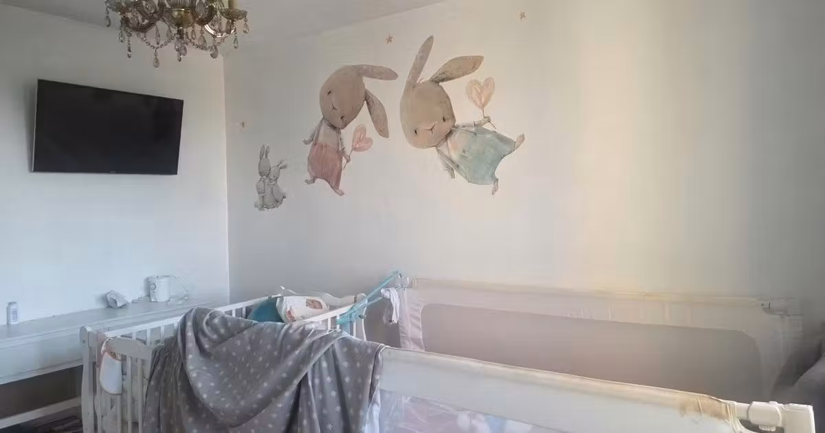 Apartament de vânzare cu 3 camere, mobilat în zona Titan, Sector 3
