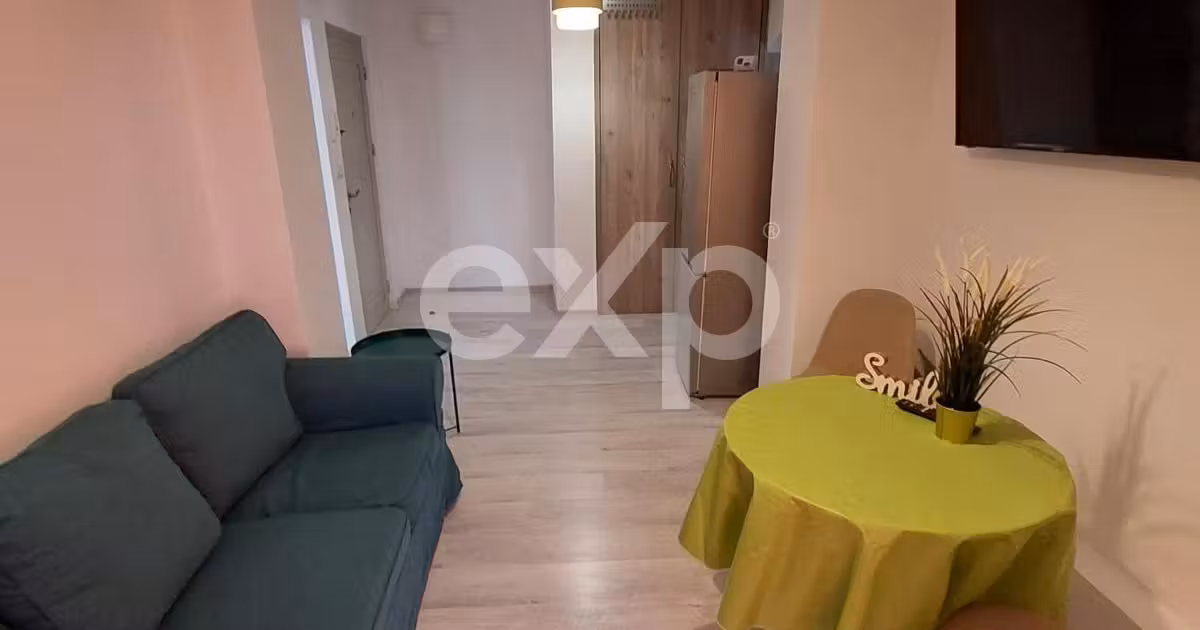 Apartament de vânzare cu 2 camere, mobilat în zona Central, Pitești