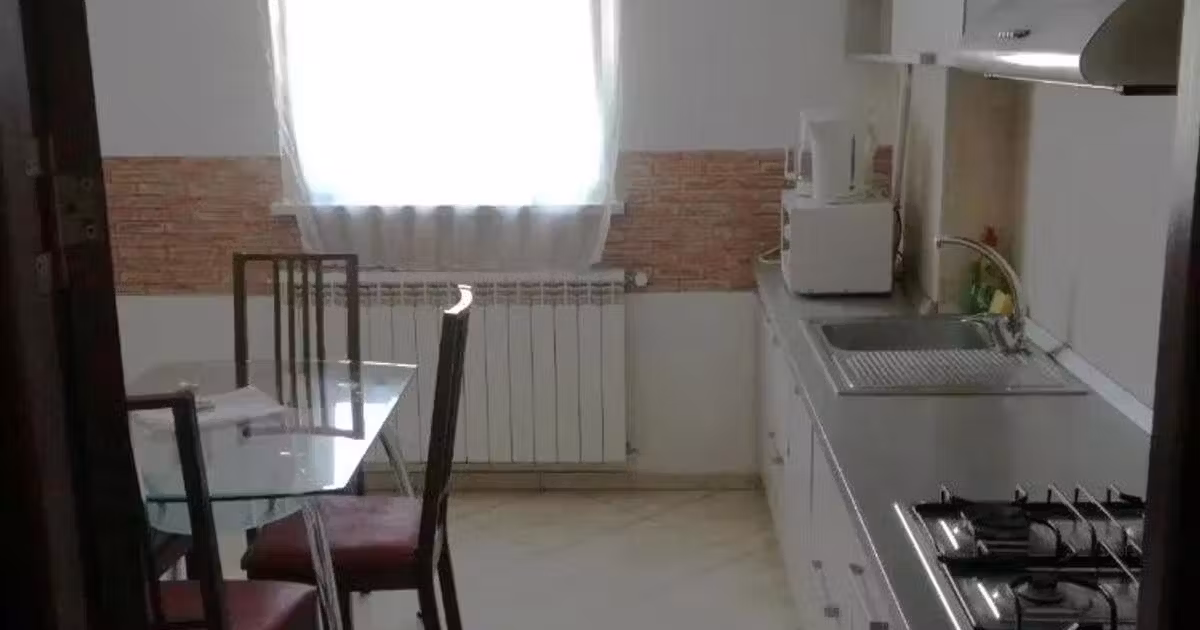 Apartament de vânzare cu 3 camere în zona Nerva Traian, Sector 3