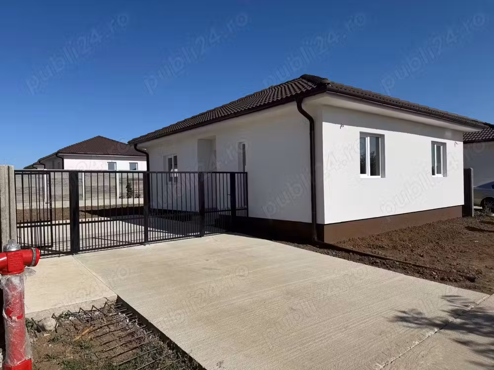 De vanzare casă  single in Sanandrei 115000 euro