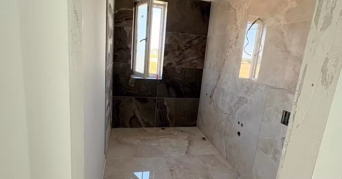 Apartament de vânzare cu 3 camere, mobilat în Giroc