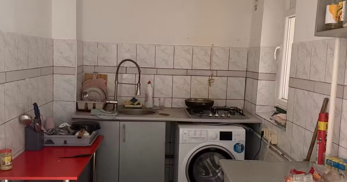 Apartament de vânzare cu 4 camere în zona Colentina, Sector 2