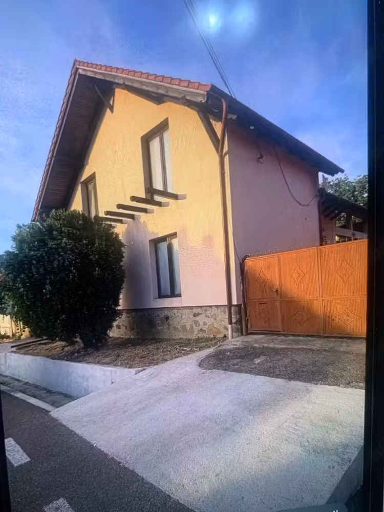 Casa de vinzare