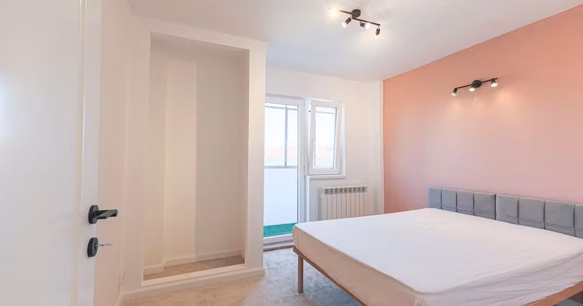 Apartament de vânzare cu 2 camere, mobilat în zona Central, Arad