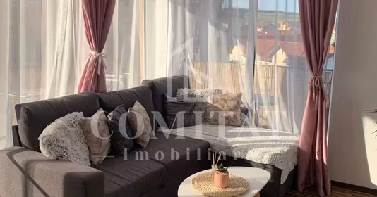 Apartament Florești